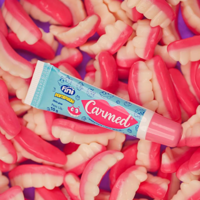 Carmed Dentures, Crème hydratante pour les Lèvres Fini