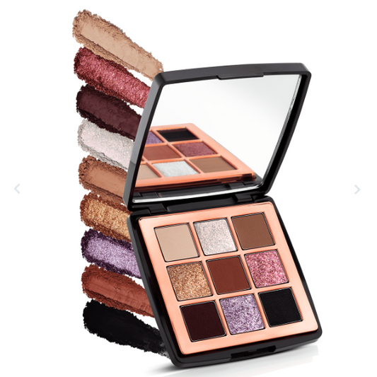 Minnie Mouse tous les yeux rivés sur Minnie - Niina Secrets / Bruna Tavares